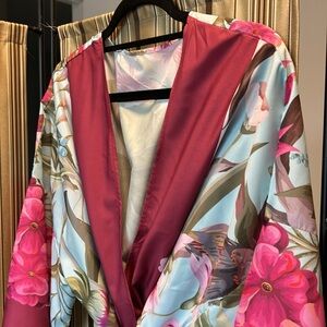 Floral kimono